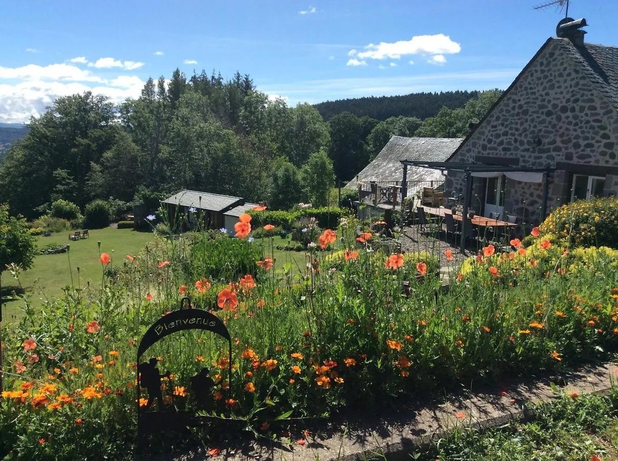 Chambre D'Hotes Grange De La Bastide Bed & Breakfast Laveissiere France